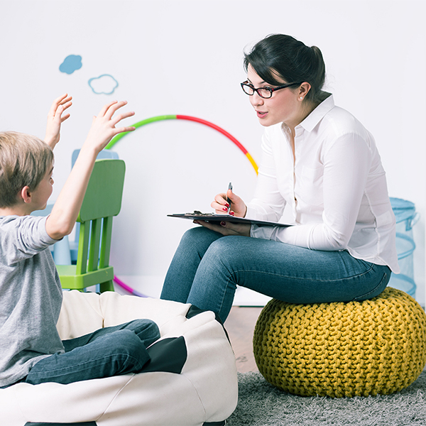 ¿Qué hace el psicólogo infantil?
